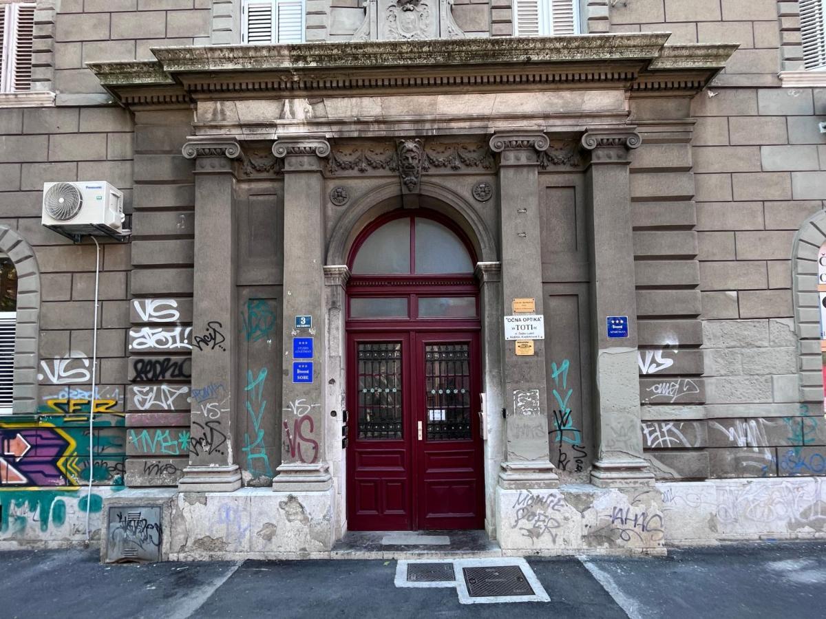 Apartment Platana Rijeka Exterior photo